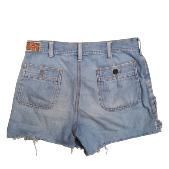 Authentic Vintage Shorts Size 32 - Picture 2 of 7